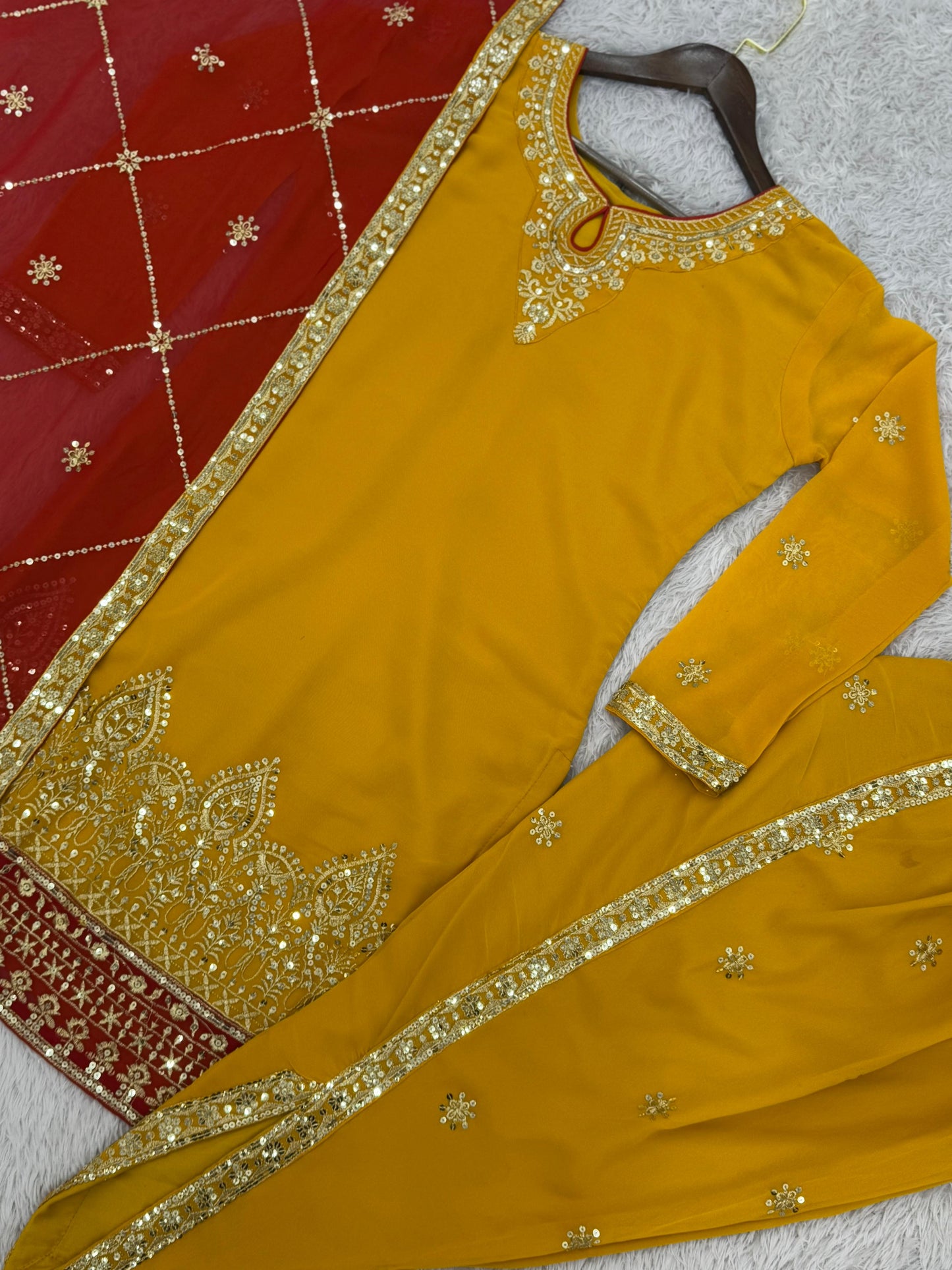 Kurti - Dhoti With Contrast Dupatta